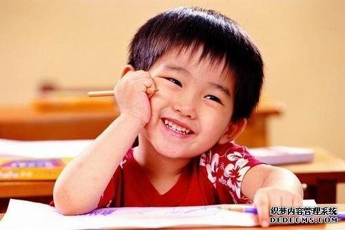 小儿多动症是由哪些原因引起的