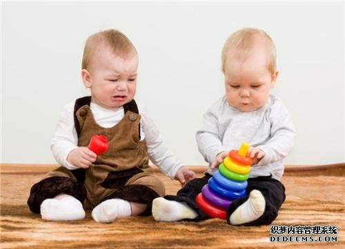 什么因素导致孩子患上自闭症呢